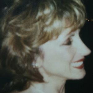 Meet your Posher, Adel